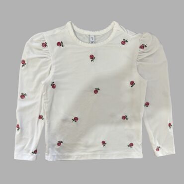 קולקציית ילדות🎀 חולצה לבנה חגיגית לייקרה מידה 2Y רקמת פרחים וכתפיים תפוחות