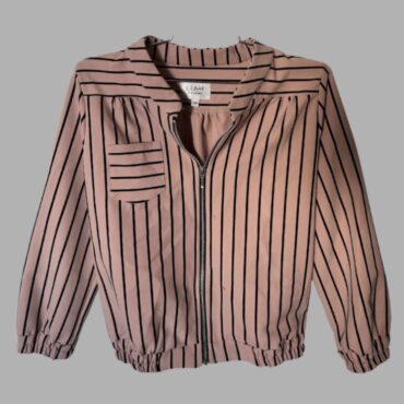 LIAH חולצת ג׳קט בומבר מידה M ורוד אפרסק בהדפס פסים שחורים וגומי בסיומת. מצב חדש!