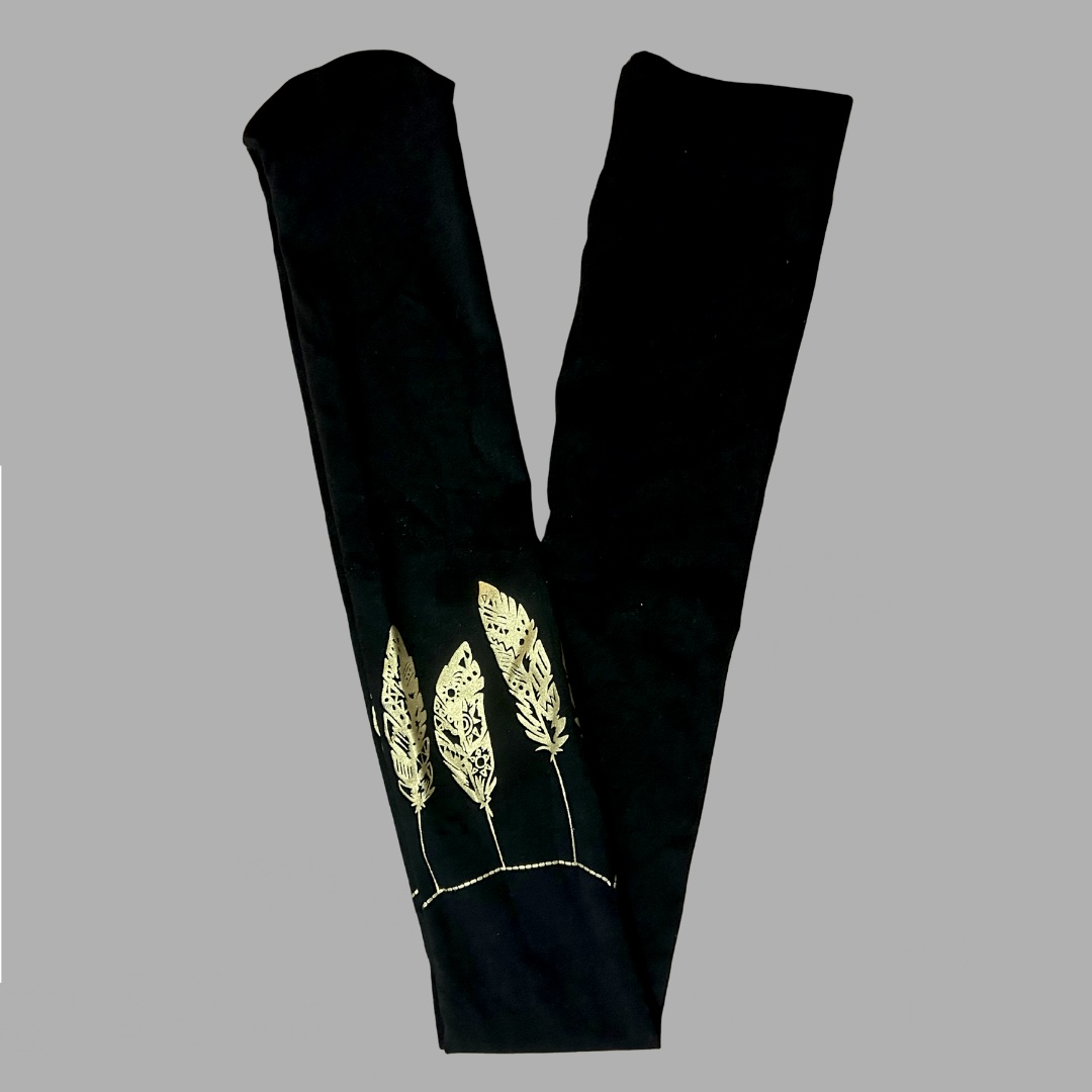 ZOHARA גרביונים חדשים! מידה Onesize אטומים צבע שחור בעיטור זהב מהברך ומטה