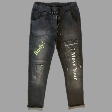 ג׳ינס לייקרה שחור עם הדפסים וטלאים מידה L גזרה גבוהה עם גומי במותן ושרוך. מצב כמו חדש!