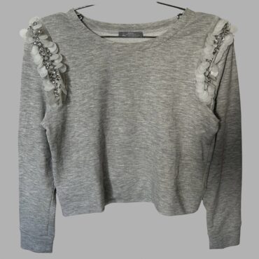 ZARA סווטשירט קצרצר אפור מידה S בעיטור אופנים ופאייטים בכתפיים