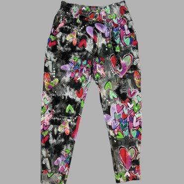 Made In Italy מכנסיים מודפסים מידה M עם לייקרה גרפיטי–פופ ארט צבעוניים גזרה גבוהה עם גומי במותן וחגורה מובנית, מצב חדש!