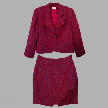 GOTEX וינטג׳ צמר חליפת חצאית ובלייזר סגולה מחויטת מידה S בטקסטורת שתי וערב השני צבעים .מצב מצויין