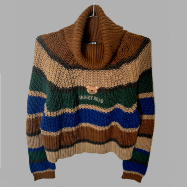 MINGA סריג קצר אוברסייז פסים מידה L חום גולף עם רקמת דובי מצב  כמו חדש!