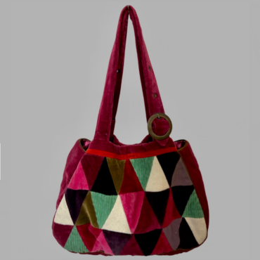 Accessorize תיק קטיפה סגול 35/28 ס״מ  עם דוגמא גיאומטרית צבעונית מקדימה מצב מצויין