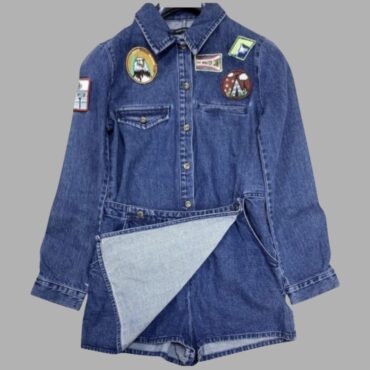 ZARA אוברול ג׳ינס קצר (מכנס חצאית) מידה M עם פאצ׳ים מקדימה ומאחורה . מצב כמו חדש!