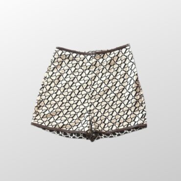 מכנסיים קצרים מבד מחוייט בגזרה גבוהה! מידה M Valentino