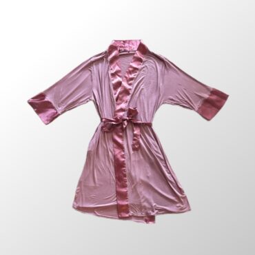 חלוק ורוד דק ונעים בשילוב סאטן עדין! קשירה במותן! מצב חדש!! מידה S של Go Under